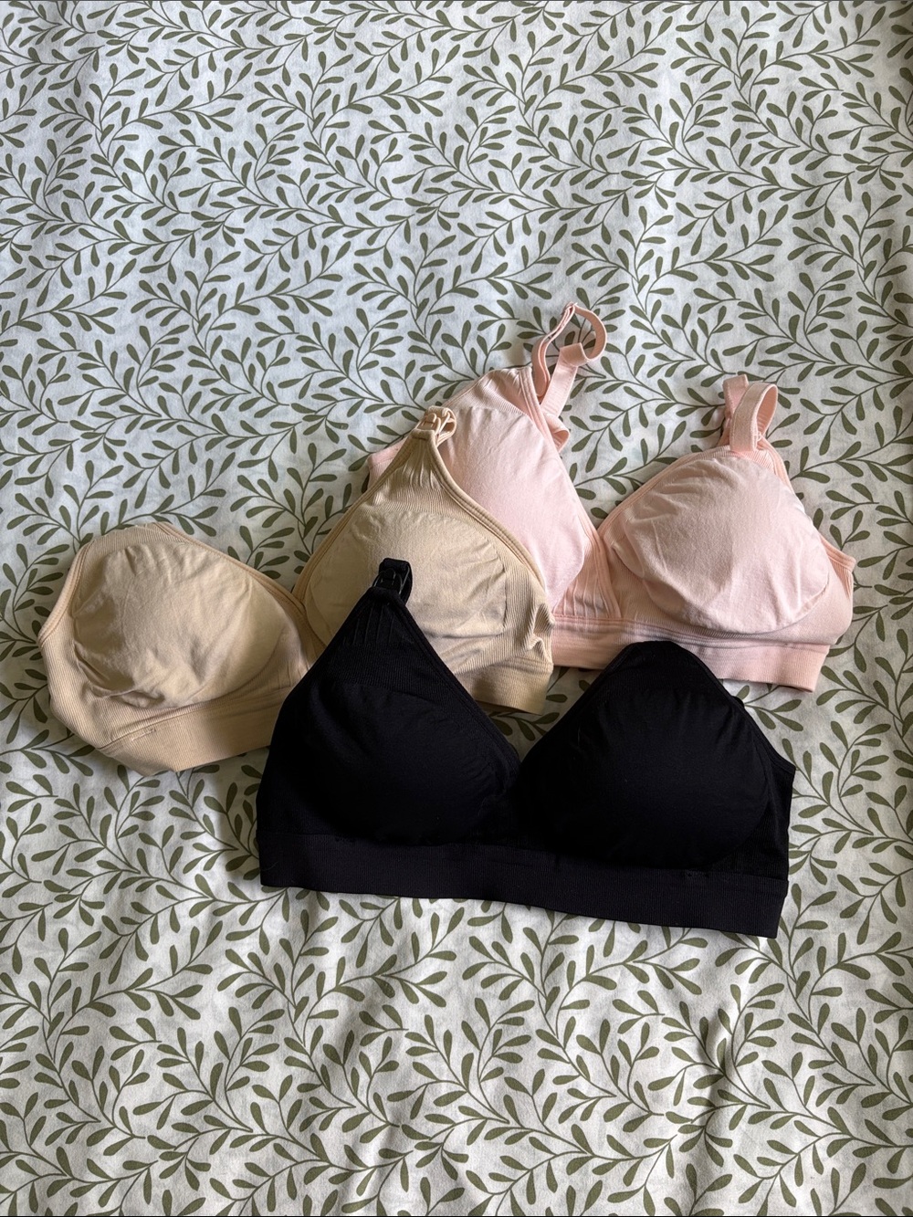Seamless Maternity & Nursing Bra 3-Pack - Pink, Beige, Black